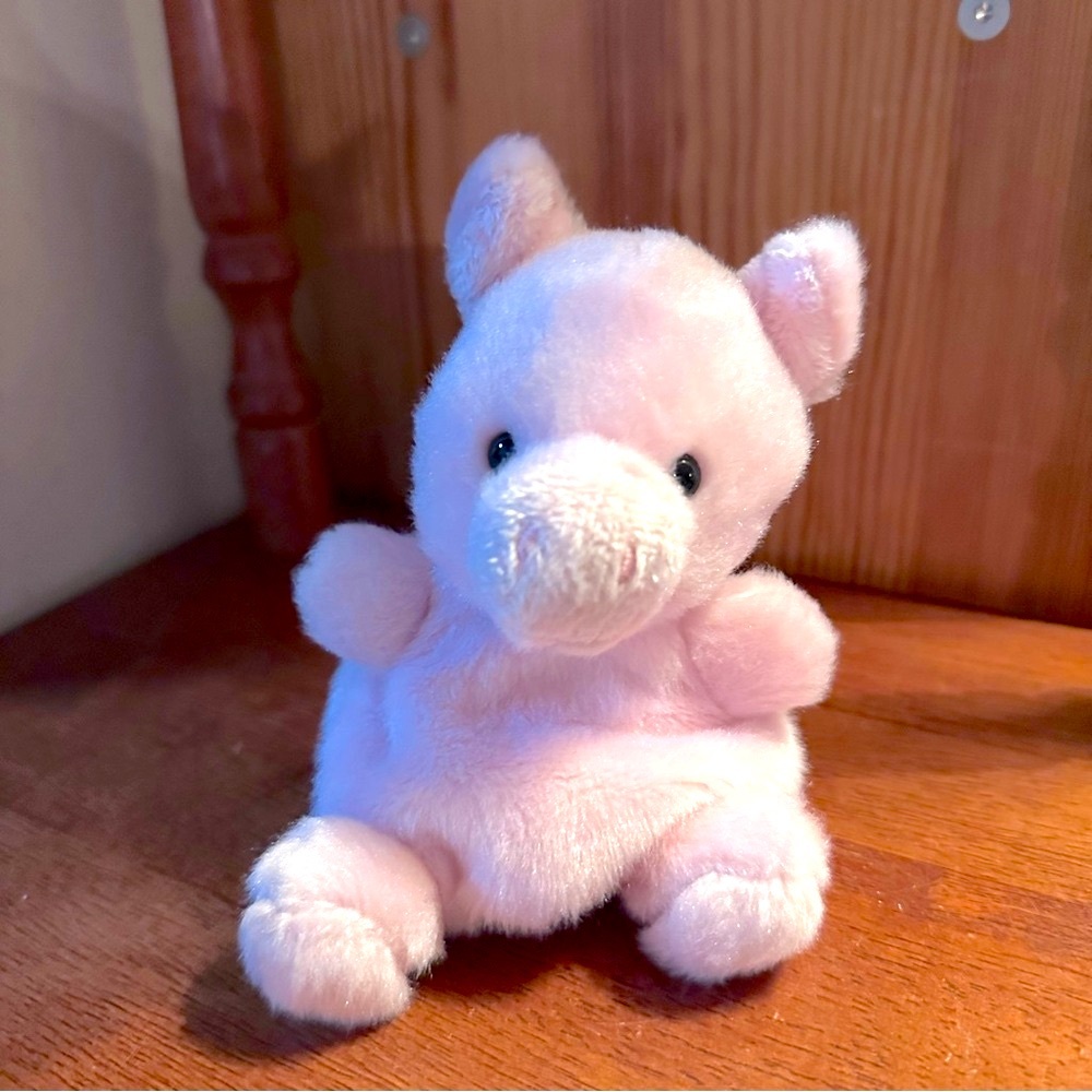 Palm Pals Pig Soft Pink Stuffed Animal Aurora